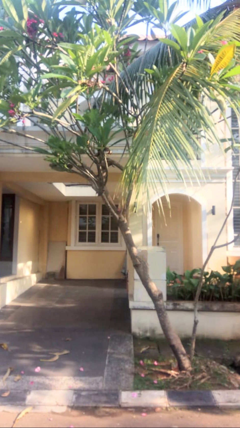 Rumah Bagus Di Puri Mediteran Bintaro Jaya Sektor 9