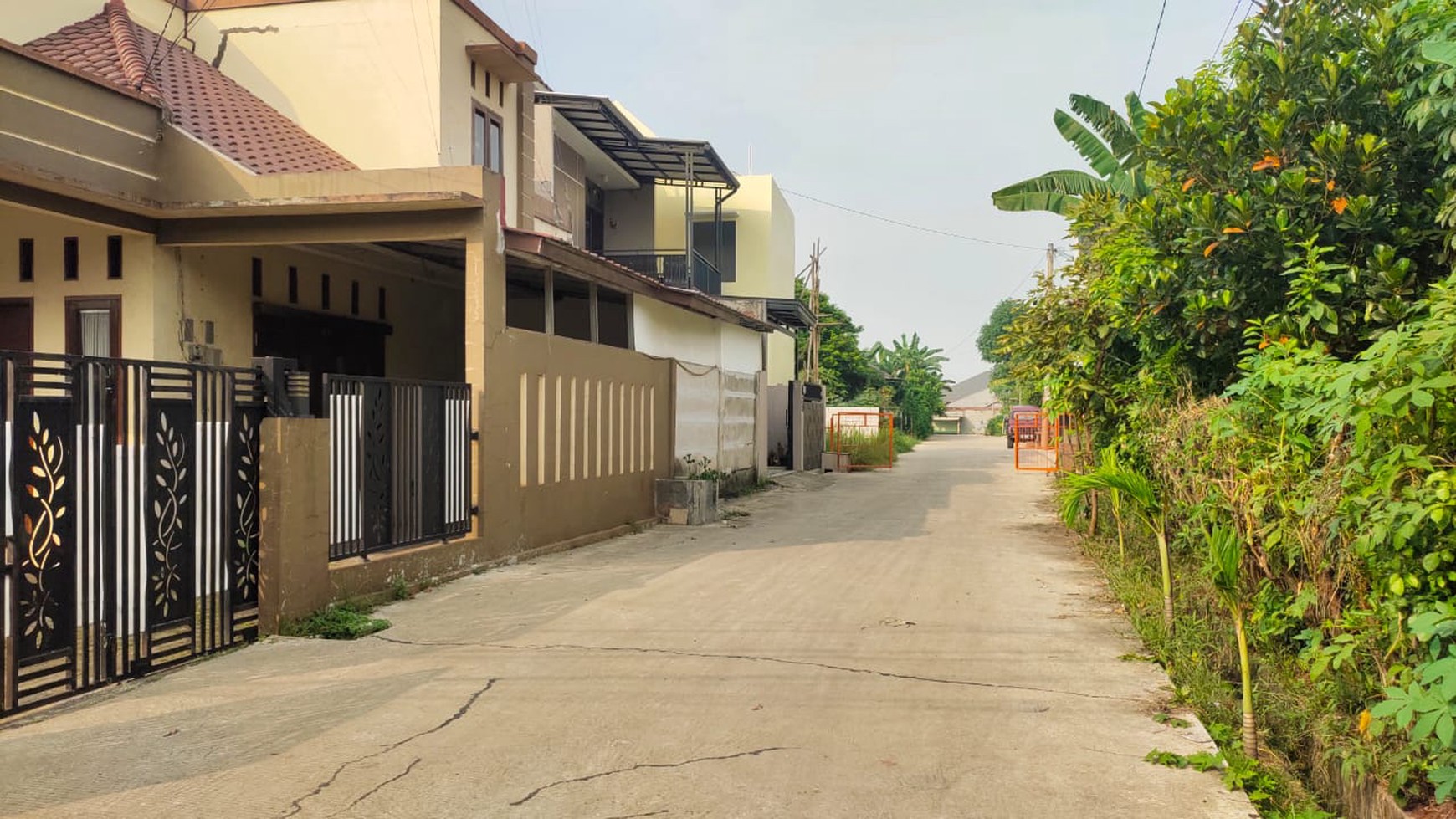 Rumah Besar Jatimulya  Mustikasari Mustika Jaya Kota Bekasi