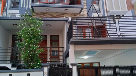 Rumah Bagus Di Cluster Palmerah Residence Jakarta Barat