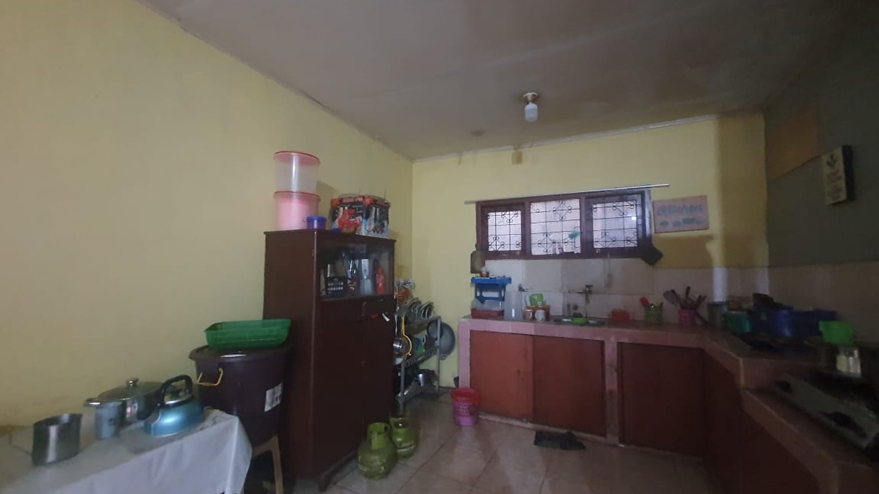 Rumah Hitung Tanah Area Cipete