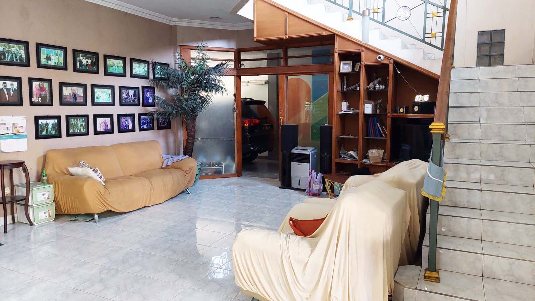 Rumah Hitung Tanah Area Cipete