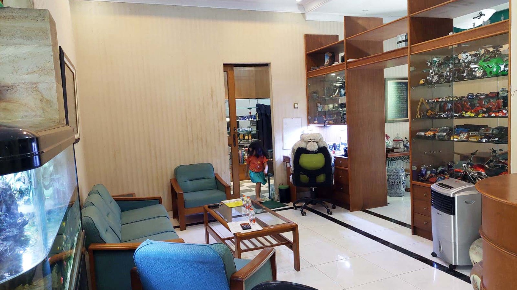 Rumah Hitung Tanah Area Cipete