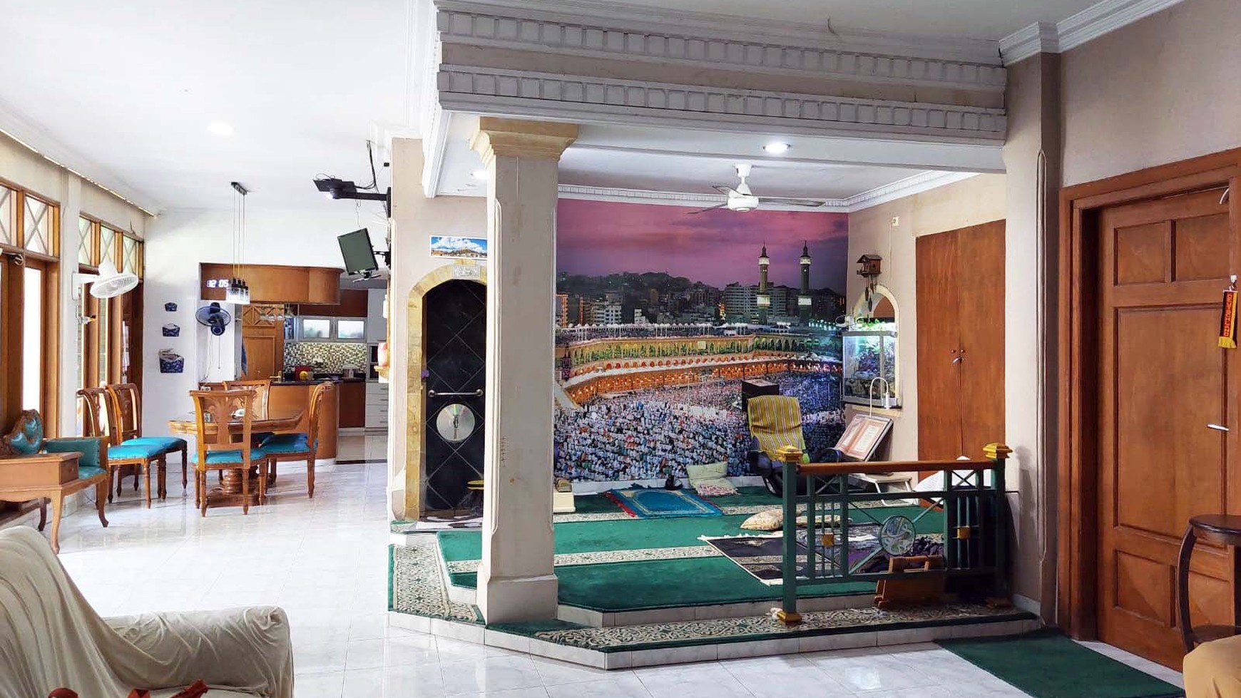 Rumah Hitung Tanah Area Cipete