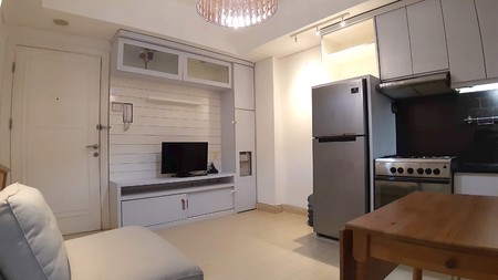 APARTMENT GREEN LAKE SUNTER 2BR FULLY FURNISHED, BAGUS BANGET UDAH RENOVASI, SUNTER