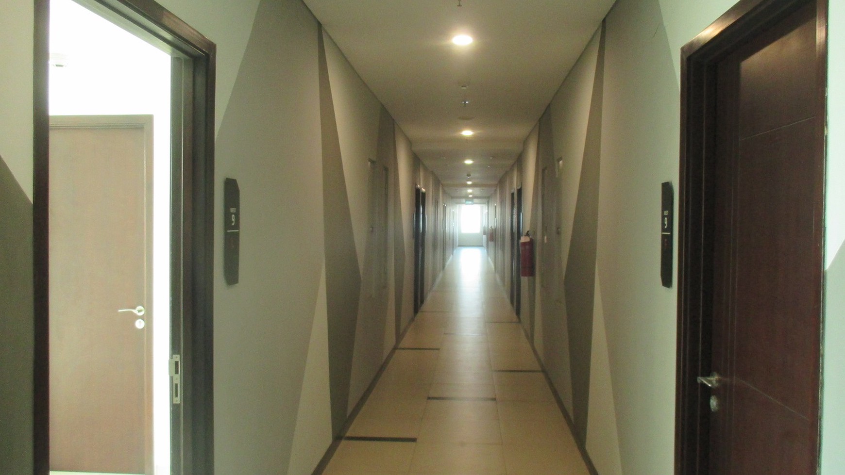 SOHO Apartemen Brooklyn Alam Sutera Tangerang Selatan dengan luas semigross 81,04 m2.