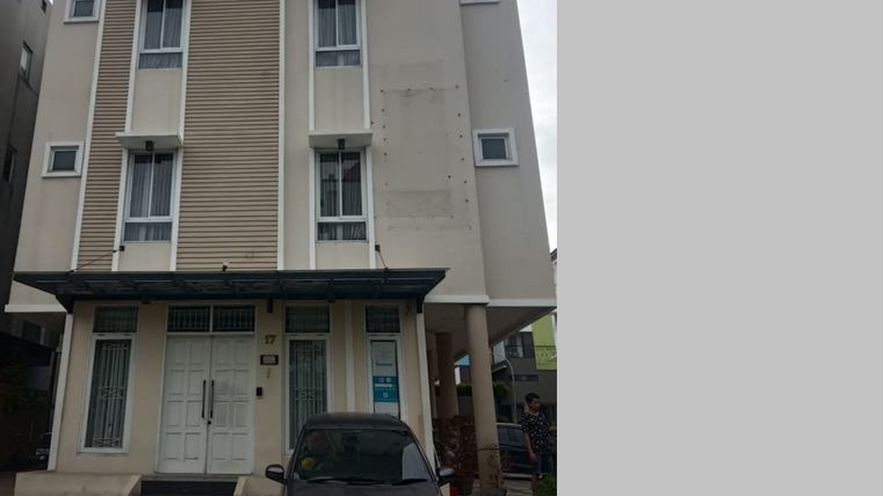 Dijual Rumah Kost, lokasi Prima dekat pusat bisnis, pasti untung, harga nego, Jl. Lincoin DR, Jl. Newton, Lippo Karawaci