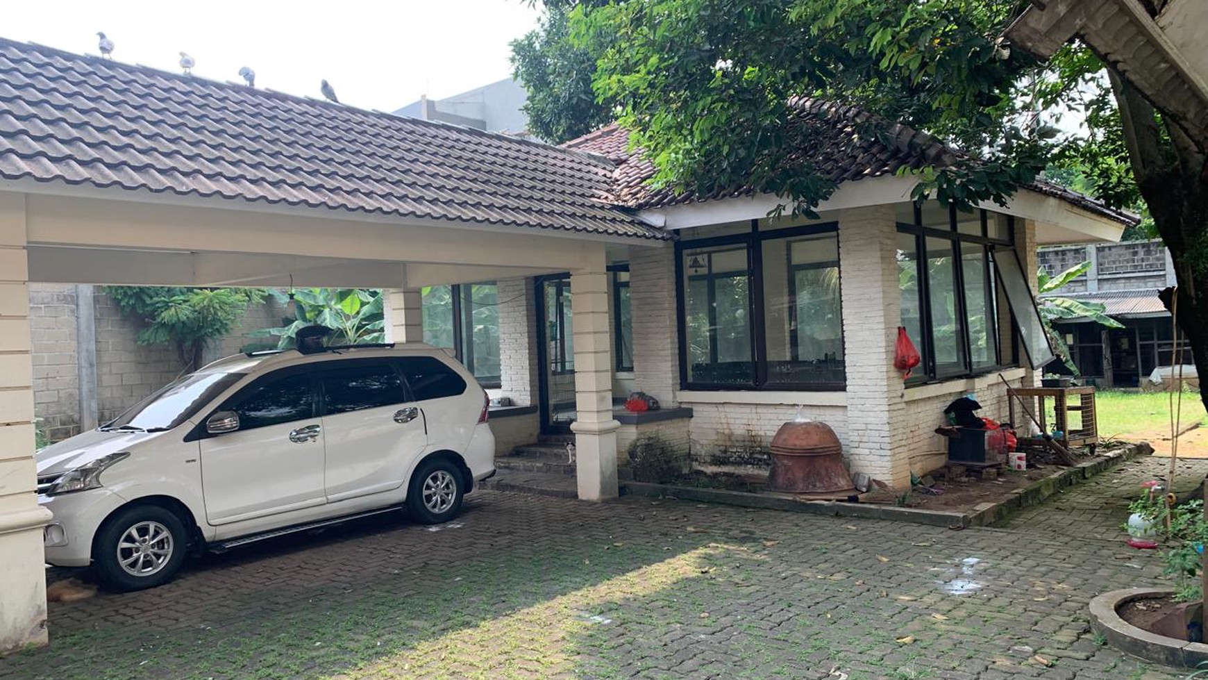 Rumah lama dg tanah luas di Bintaro sek 2 TngSel.