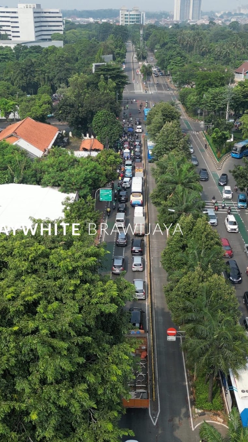 Tanah Zona Komersial Area TB Simatupang Lokasi Strategis