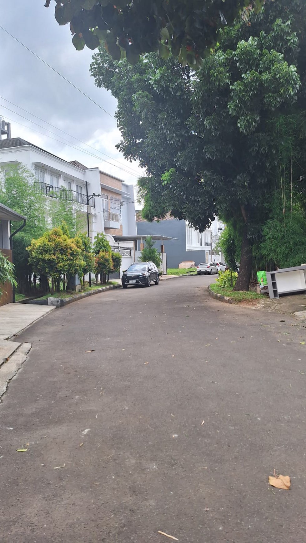 Rumah Siap huni,Bagus di Cikini Bintaro Jaya 7.