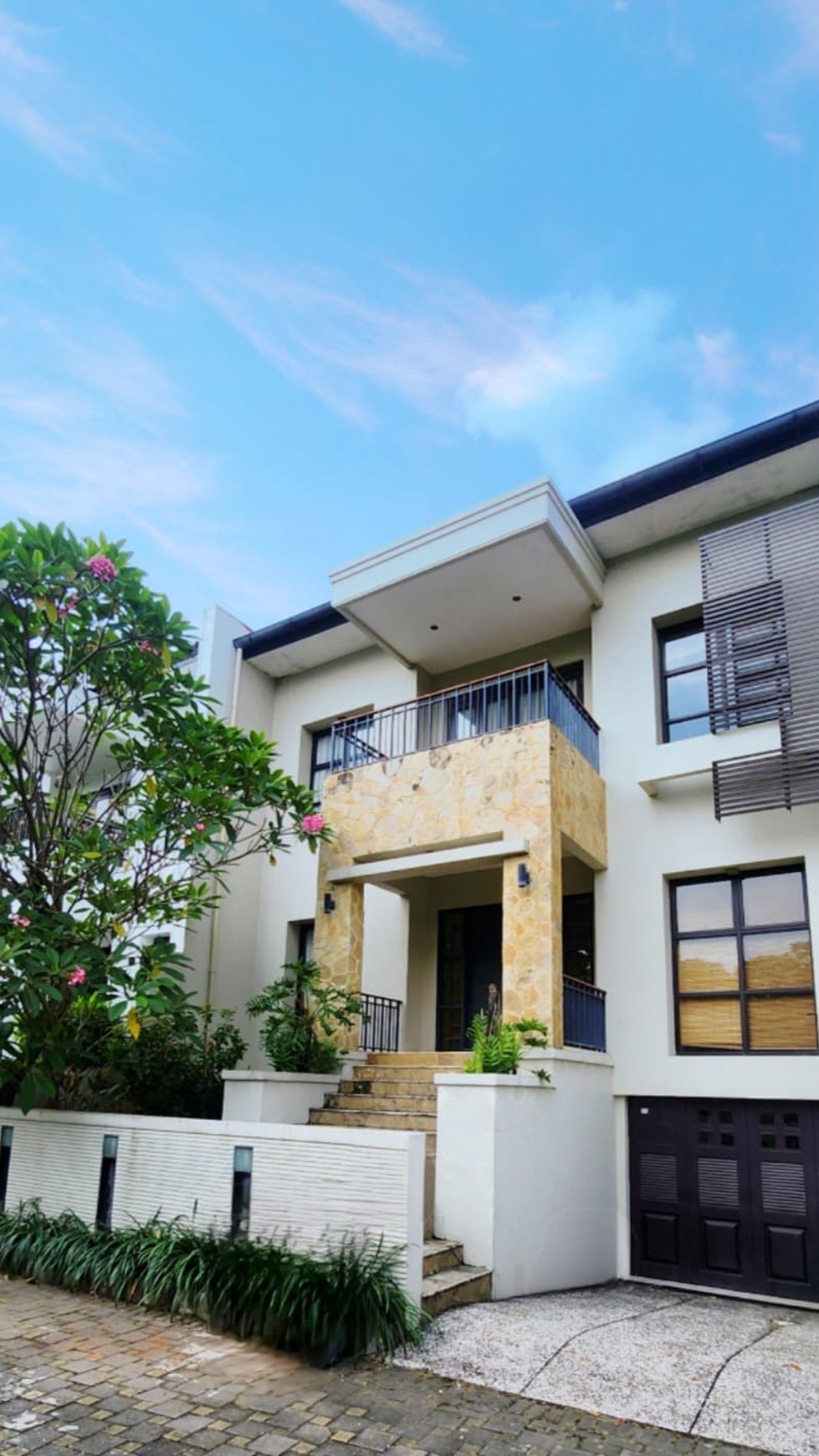 Rumah Bagus Di The Villas Kebagusan Jakarta Selatan