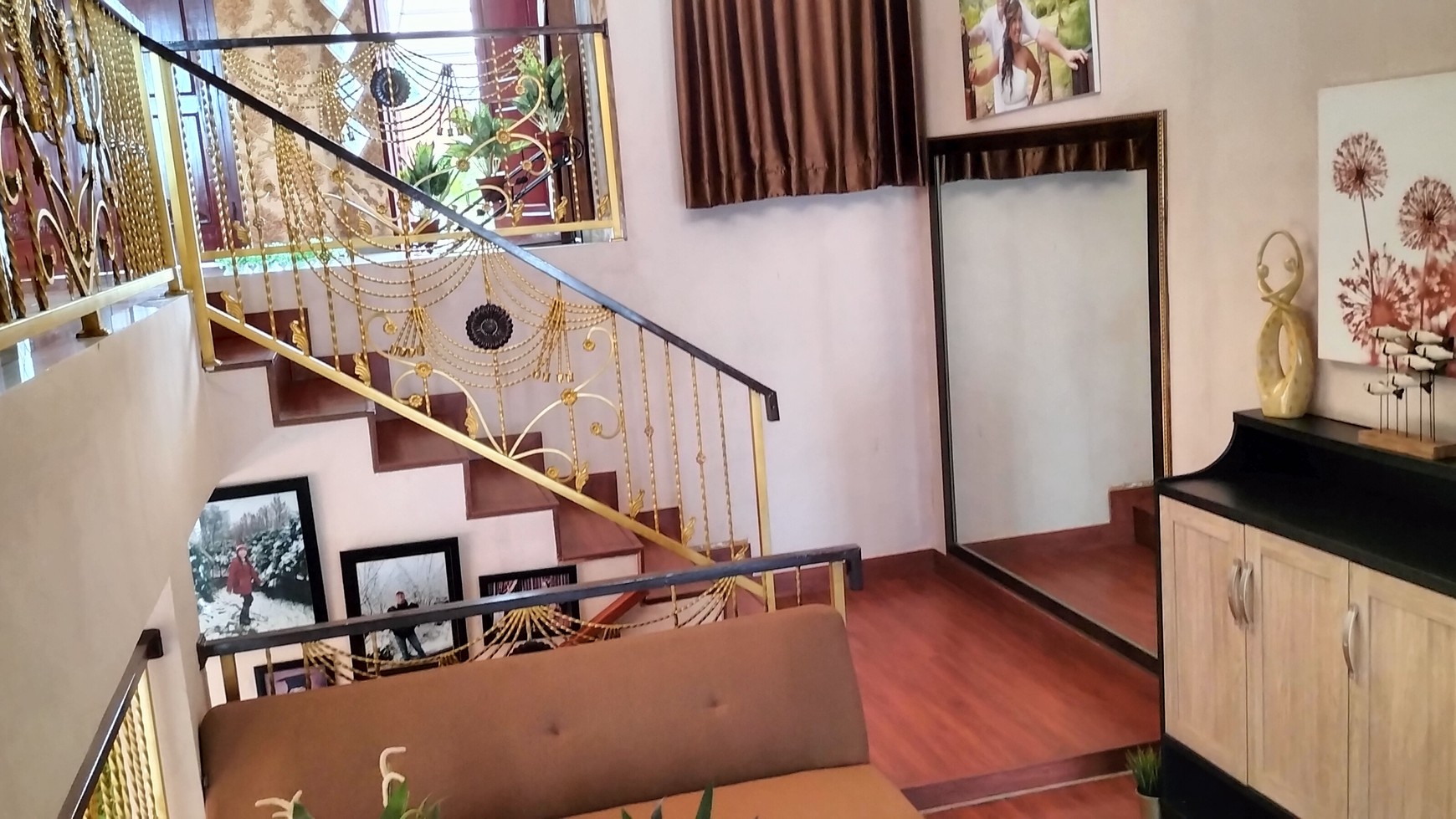 Dijual Rumah Cileunyi Super Nyaman Rp.12.5M Nego Sampai Deal