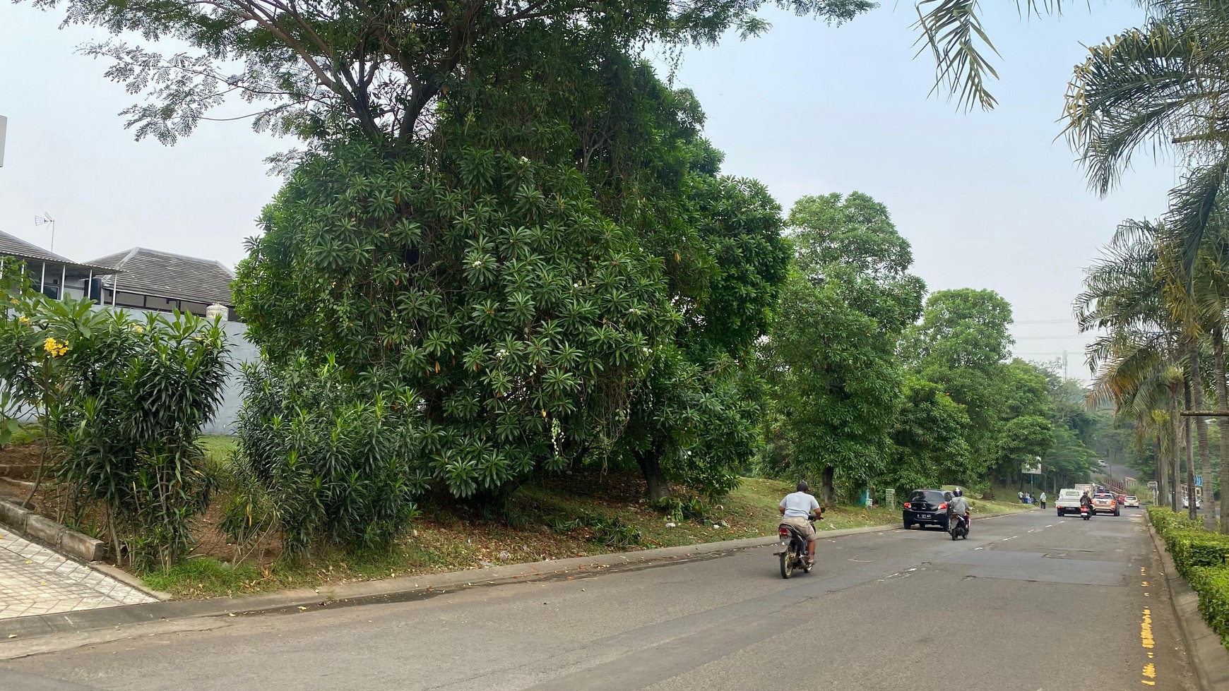 KAVLING SIAP BANGUN DI BOULEVARD KOTA WISATA CIBUBUR