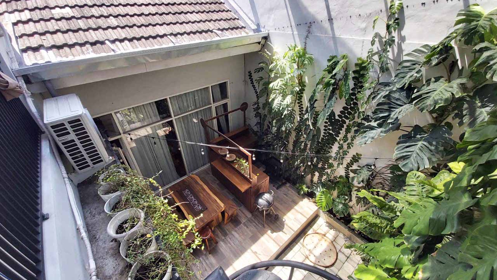 Rumah di Kutisari Indah Utara Surabaya Selatan, Full Furnished, SIAP HUNI !!!