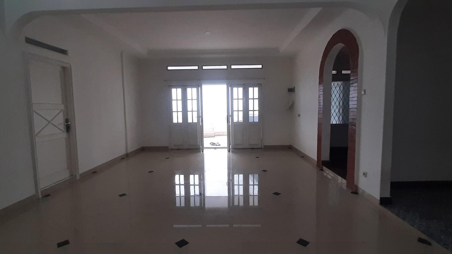 Rumah Hitung Tanah Area Cipete