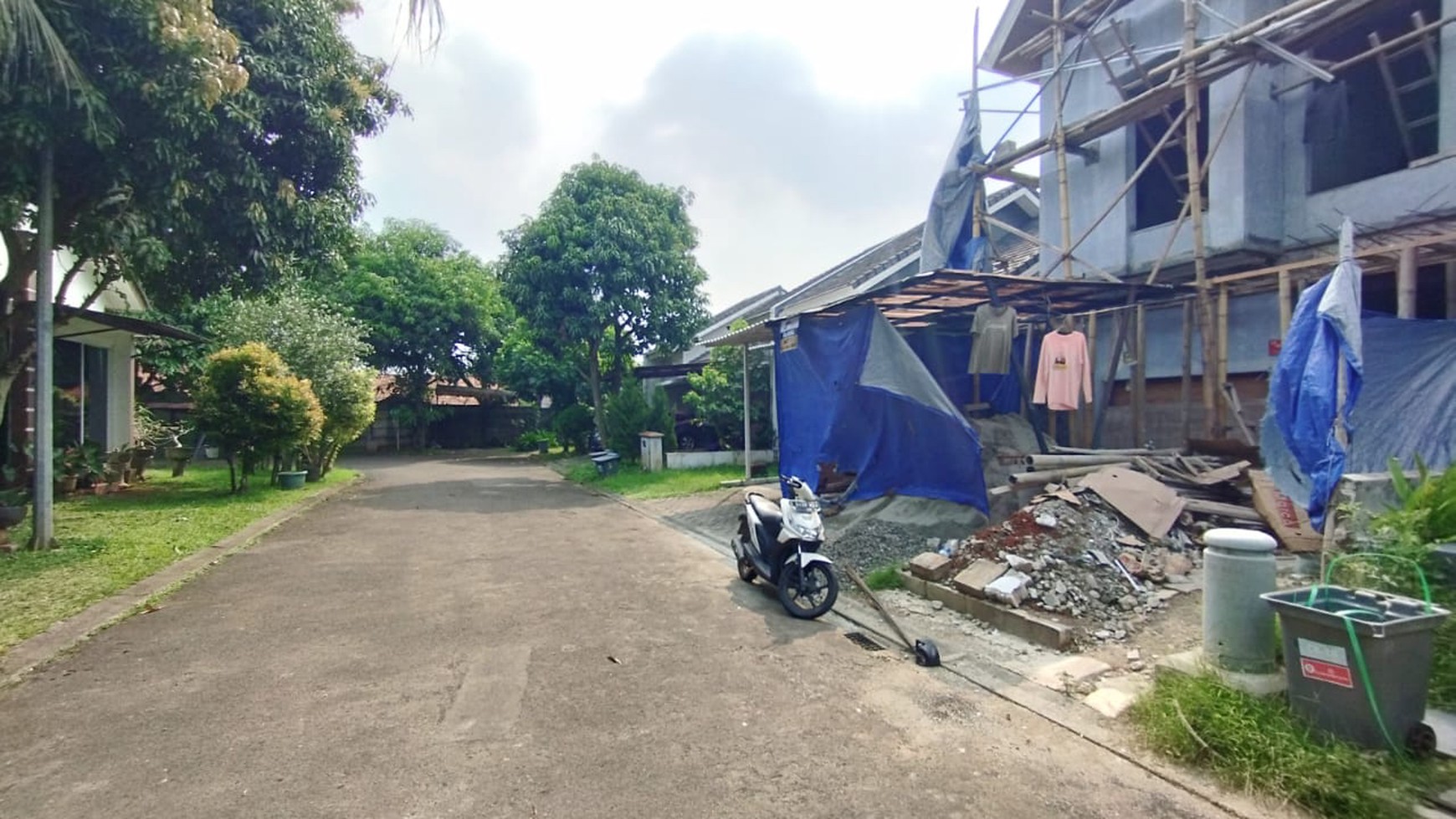 Rumah Hitung Tanah Area Cipete