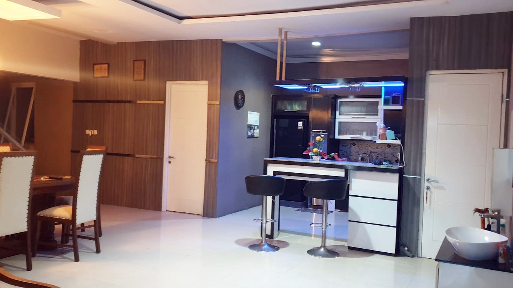 Rumah Hitung Tanah Area Cipete