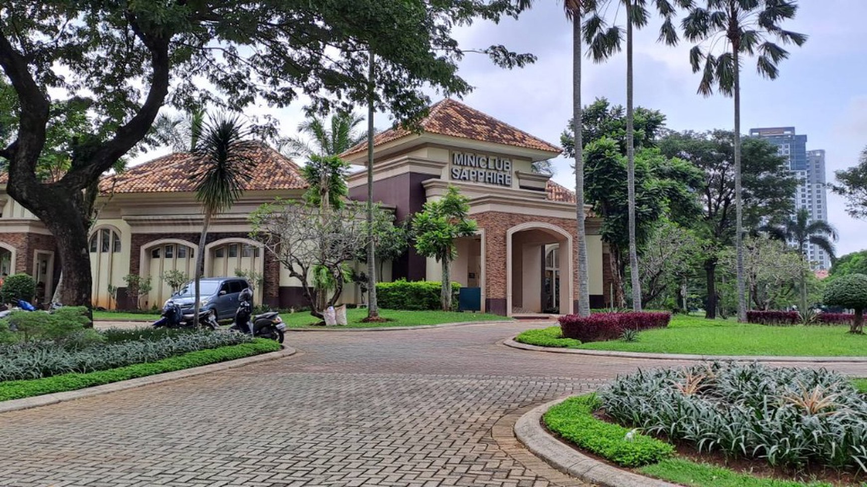 Rumah Hitung Tanah Area Cipete