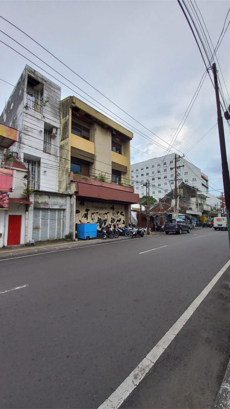 Ruang Usaha Strategis Lokasi Berada Di Kawasan Malioboro Yogyakarta