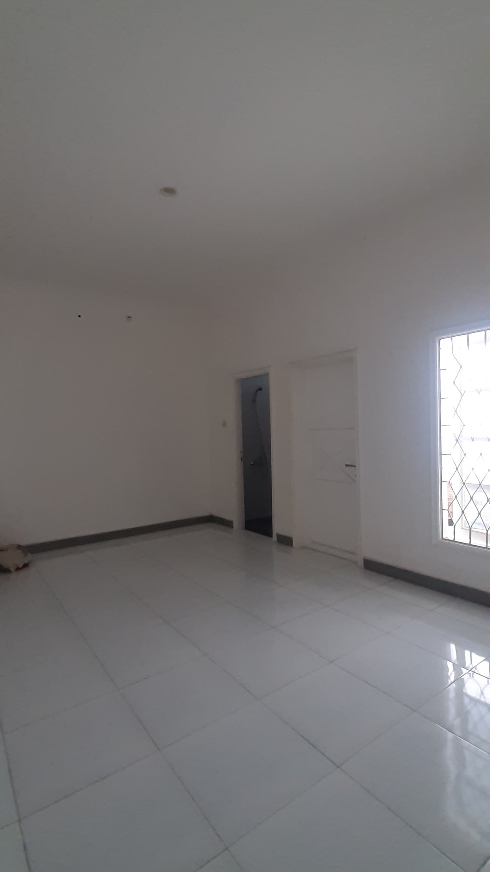 Rumah Siap Huni, Diarea Bintaro Jaya Sektor 6, Akses Toll Bintaro 