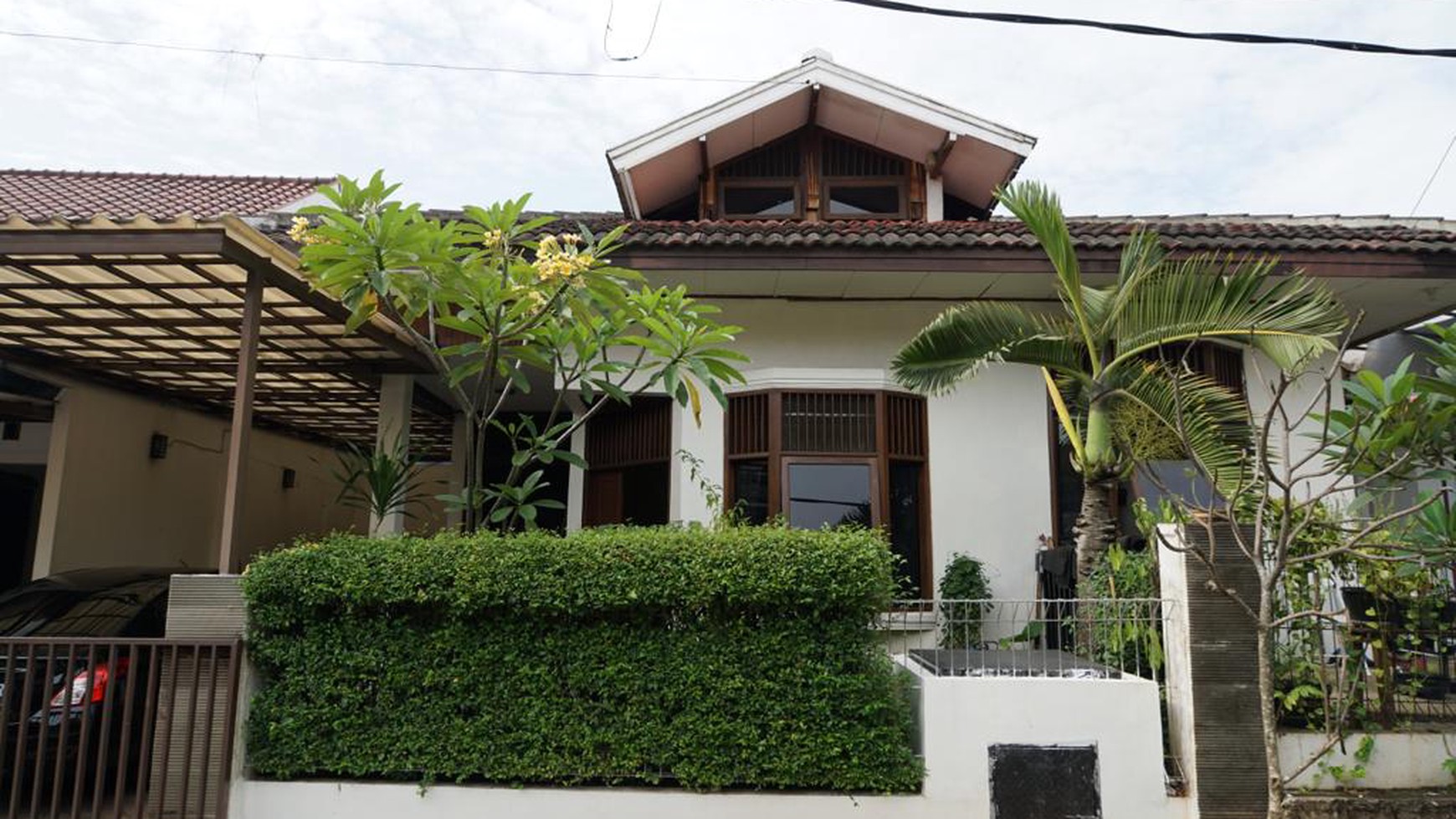 Rumah Bagus Di Komp Griya Sekar Melati Pangkalan Jati Ujung Depok