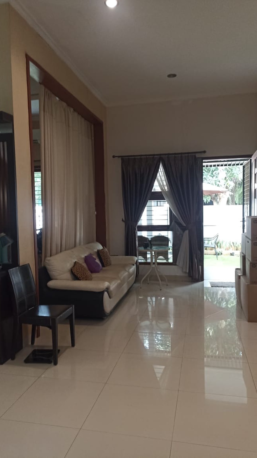 Rumah Fully renovasi Kencana loka depan, BSD city