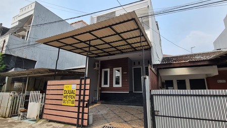 Rumah Gading Elok Timur, Kelapa Gading Luas 6x17m2