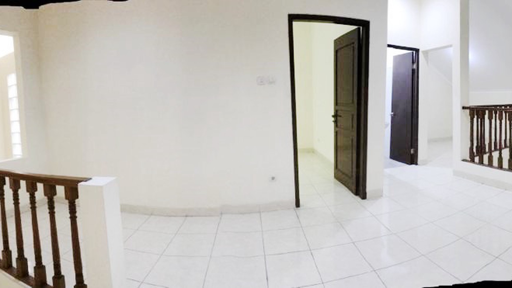 House for Sale  Rumah Bagus Di Parkit Bintaro Jaya Sektor 2 Jakarta Selatan.