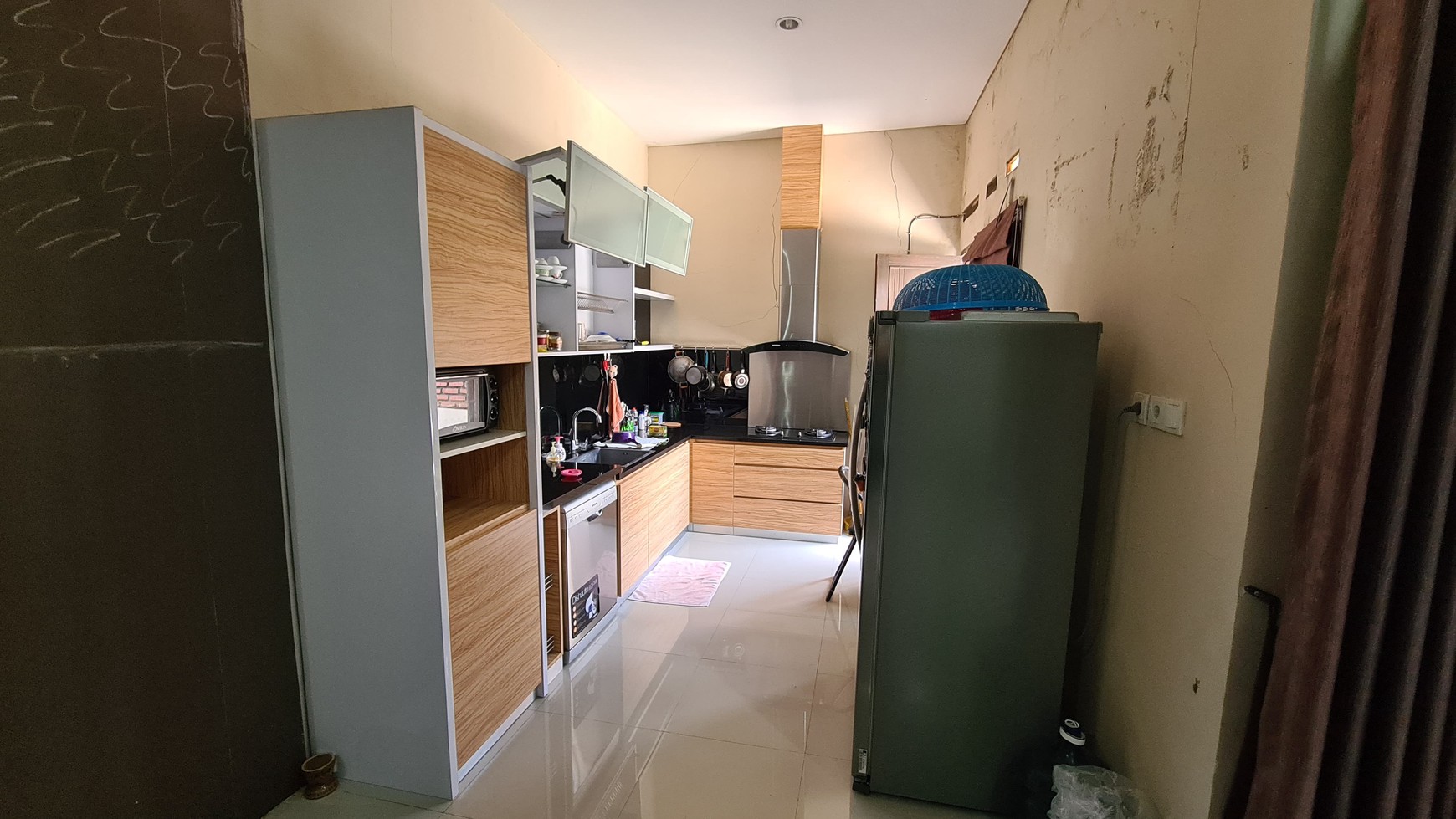 Dijual Rumah Luas Suasana Asri di JL Raya Tangkuban Perahu, Bandung