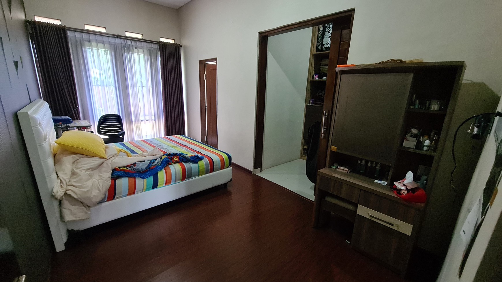 Dijual Rumah Luas Suasana Asri di JL Raya Tangkuban Perahu, Bandung