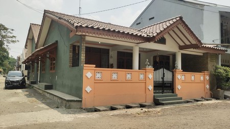 Rumah Luas Grand Delta Pekayon Jaya Bekasi Selatan Kota