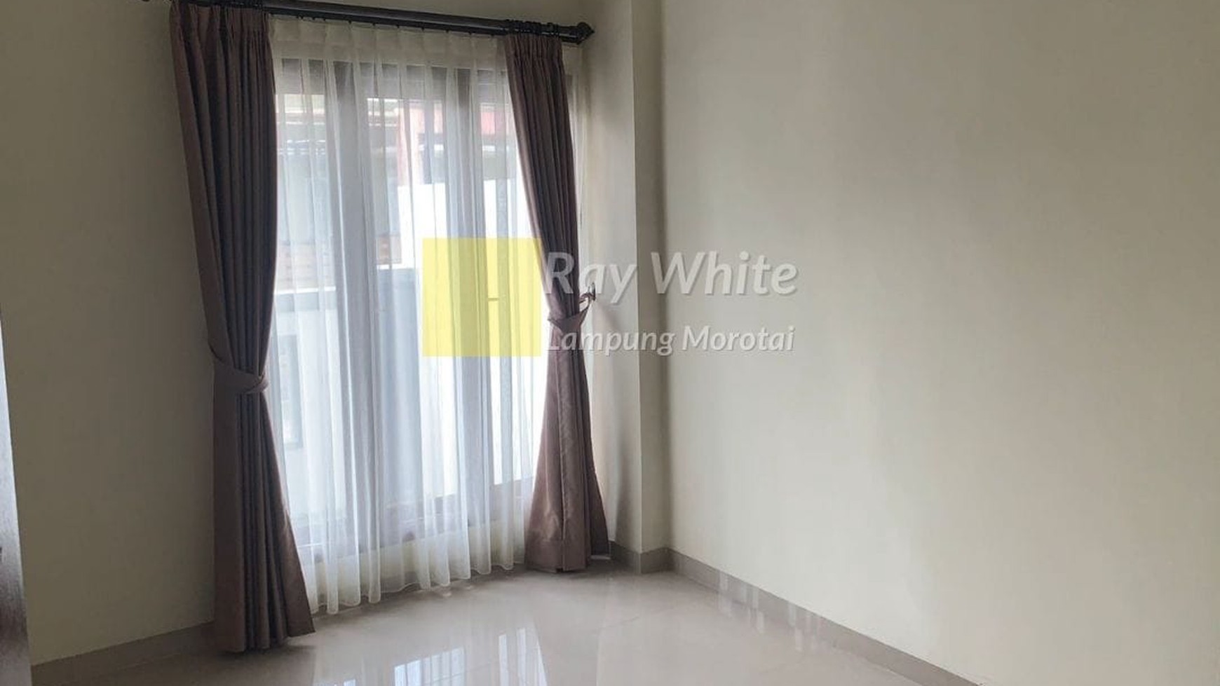 Dijual Rumah 2 lantai Rajabasa Pramuka