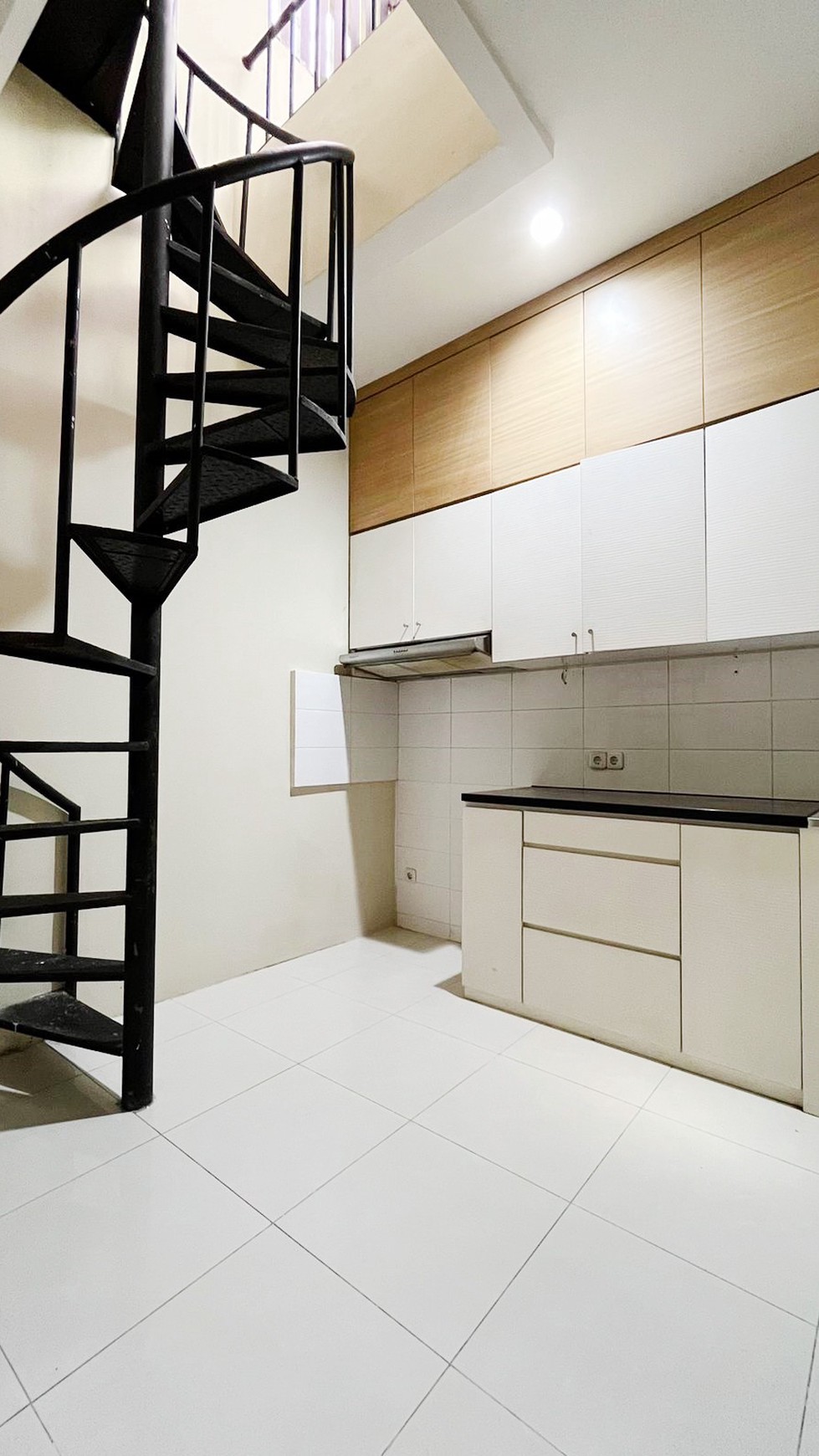 Rumah Bagus ,dalam cluster di Discovery Bintaro Jaya 9