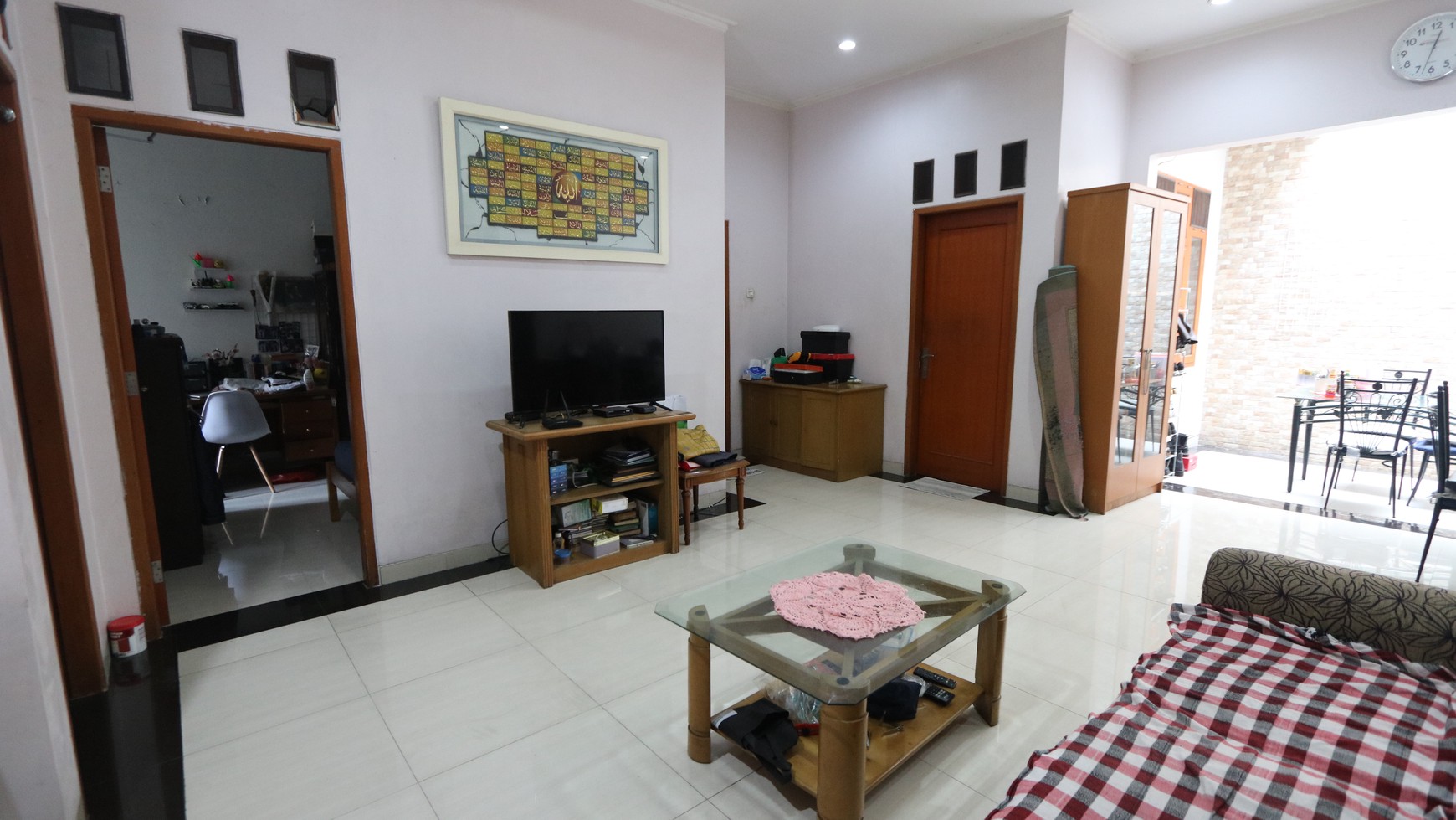 DIJUAL RUMAH NYAMAN & STRATEGIS DEKAT JL. KESEHATAN BINTARO, JAKARTA SELATAN