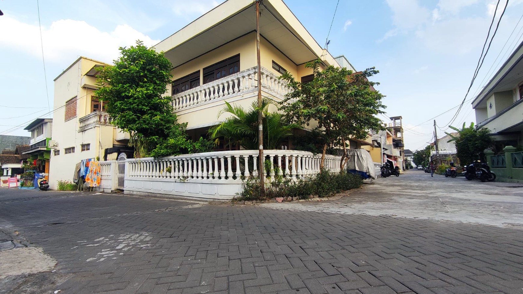 Rumah Tinggal & Kost Lokasi Dekat Kampus di Babarsari Depok Sleman 