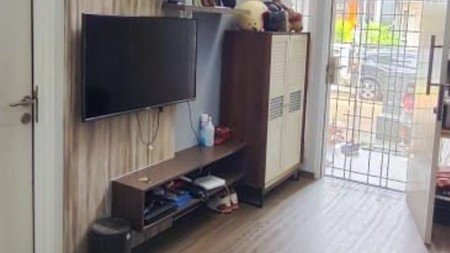 Rumah Nyaman,jalan lebar di Bintaro Jaya