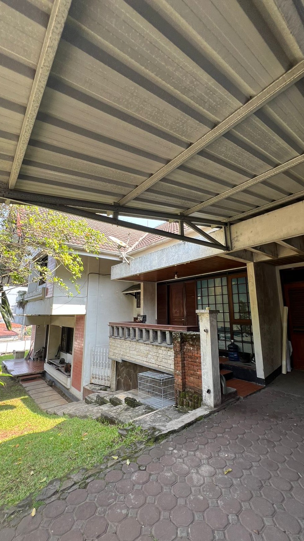 Rumah Hitung Tanah Area Cipete