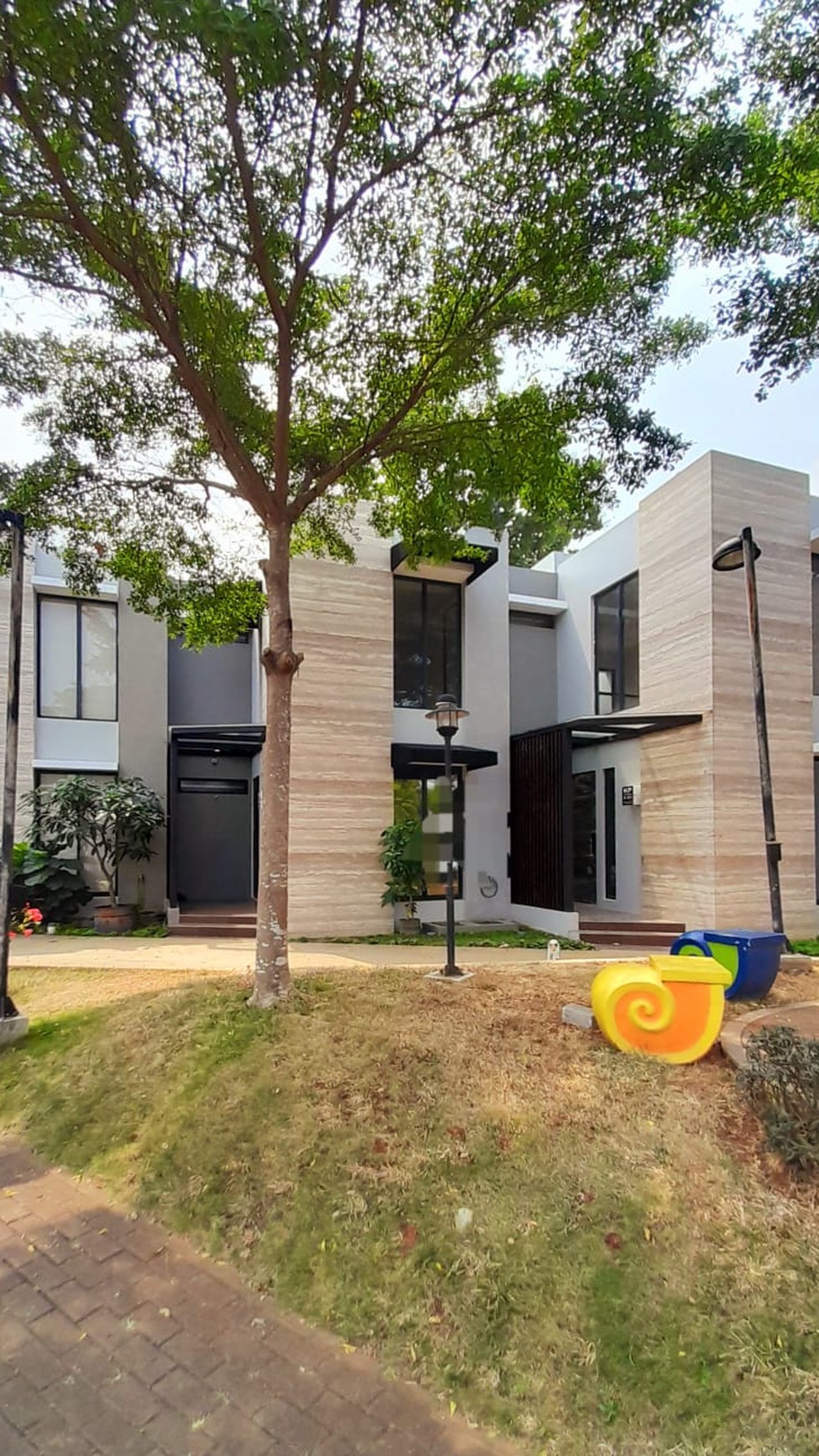 Rumah Hitung Tanah Area Cipete