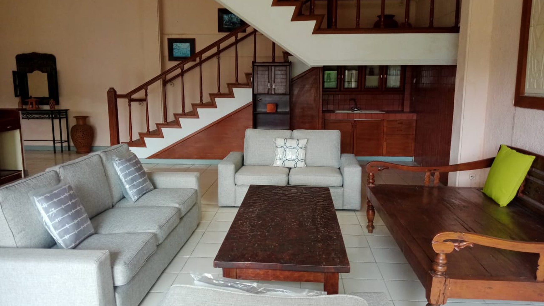 Rumah Hitung Tanah Area Cipete