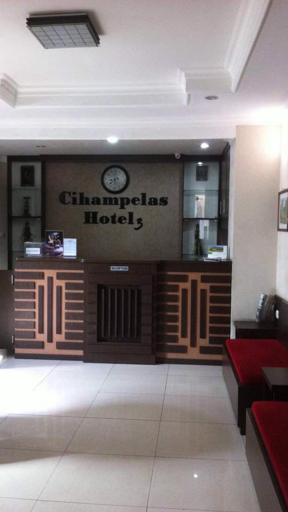 Hotel 5 Lantai di Cihampelas Bandung