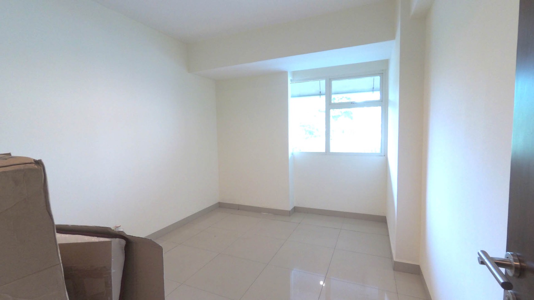 Apartemen Lantai Rendah Sherwood Twr Wellington Kelapa Gading, Luas 142m2