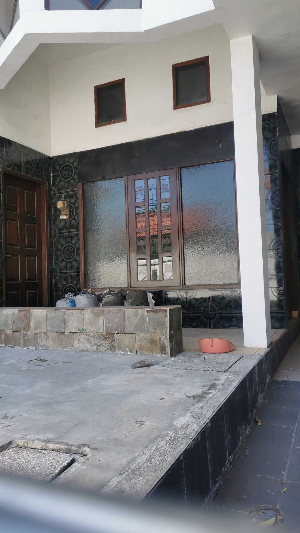 Rumah Dijual Surabaya Timur SHM hanya 50 Meter dari raya MERR