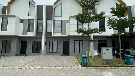 Rumah Baru Semi Furnished Siap Huni SHM Surabaya Timur 