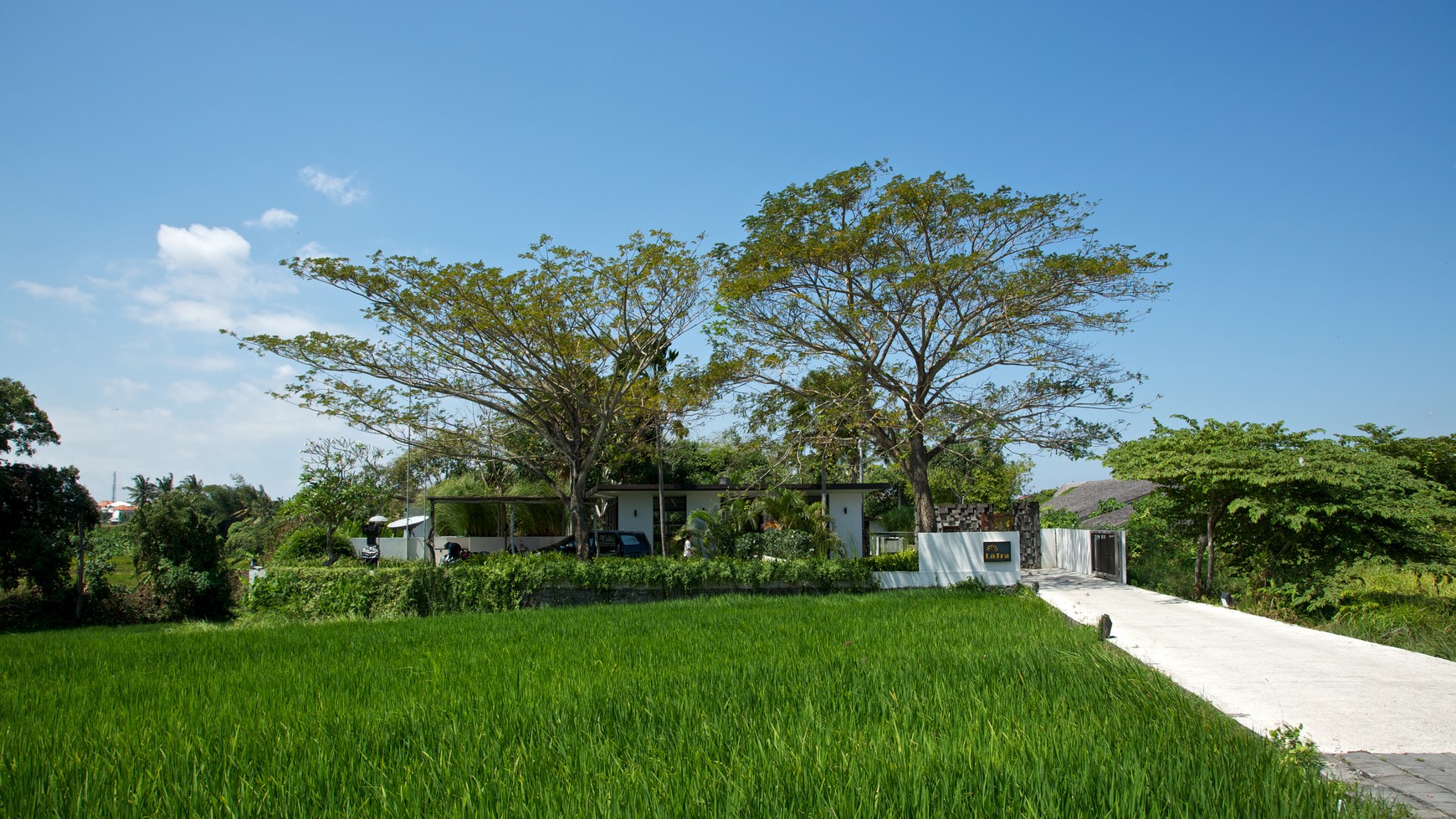 Freehold - Luxury 5 Bedroom Villa in Pantai Nelayan, Canggu