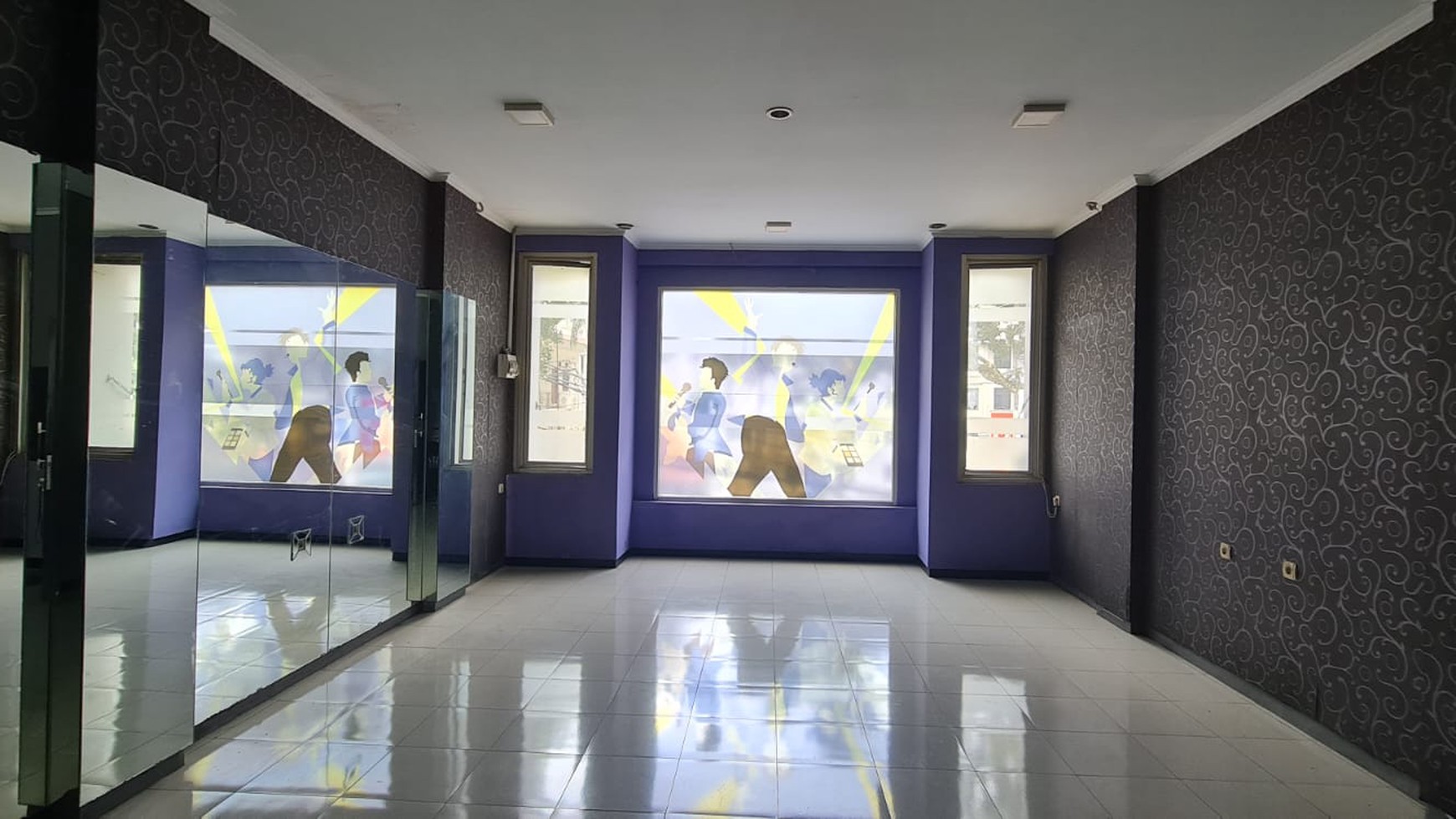 Ruko 3 lantai di jalan Lemah Neundeut Bandung