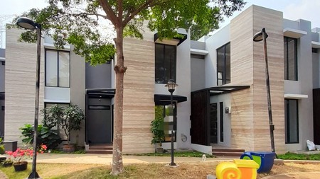 Rumah Baru di Kebayoran Piazza Bintaro Sektor 7