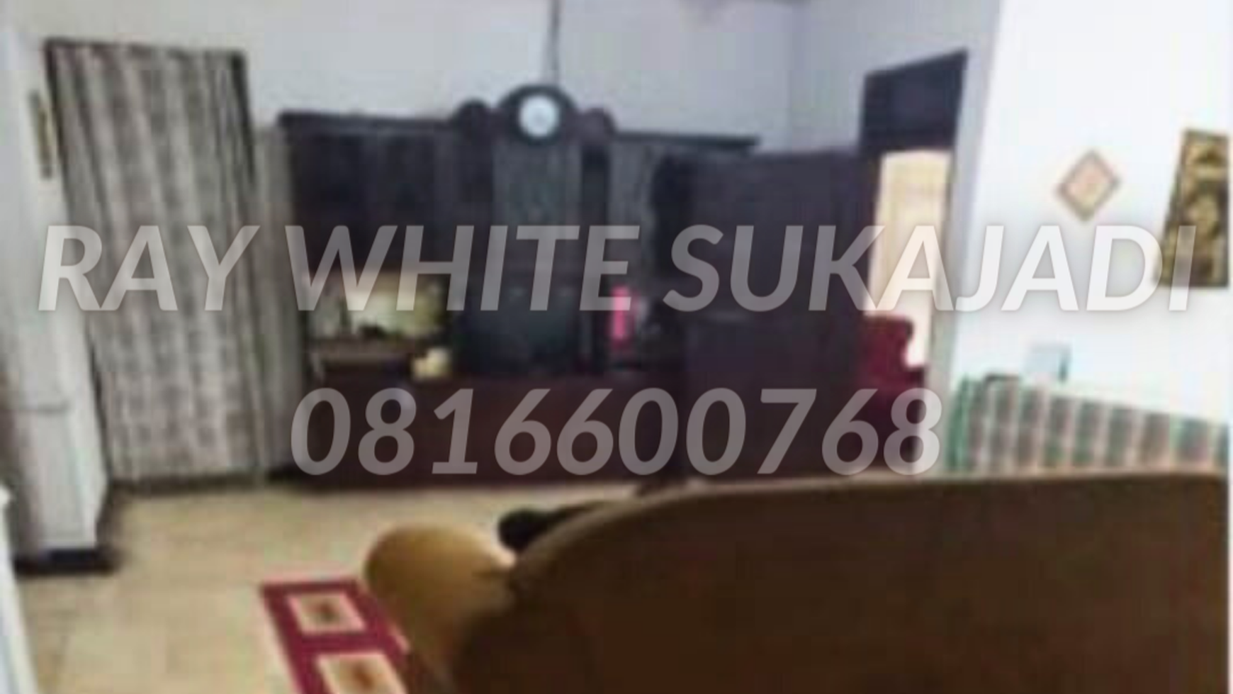 Rumah dengan halaman Soreang Residence