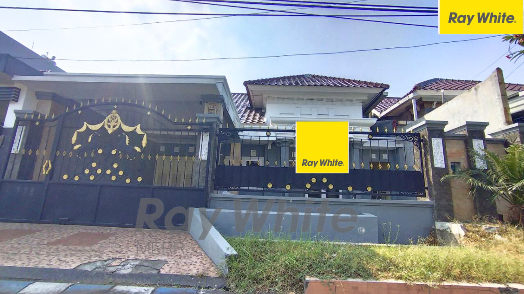 BEST DEAL !!! RUMAH LANGKA SIAP HUNI BARU RENOV - TURUN HARGA...  DI PERUM ELIT DELTA SARI