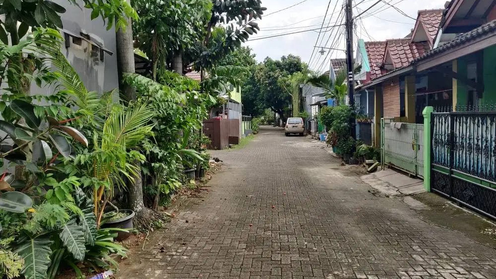 Rumah Lokasi Strategis dalam Perumahan @Jombang