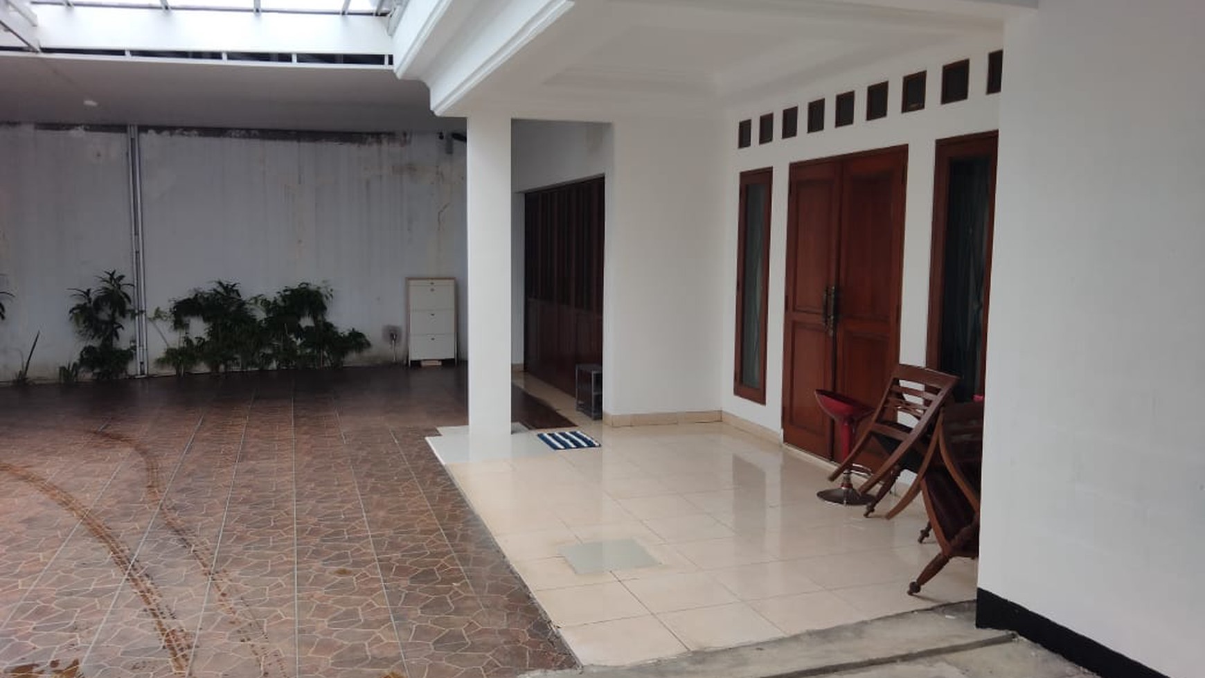 Rumah Murah Hitung Tanah dan Lokasi Strategis @Kemang