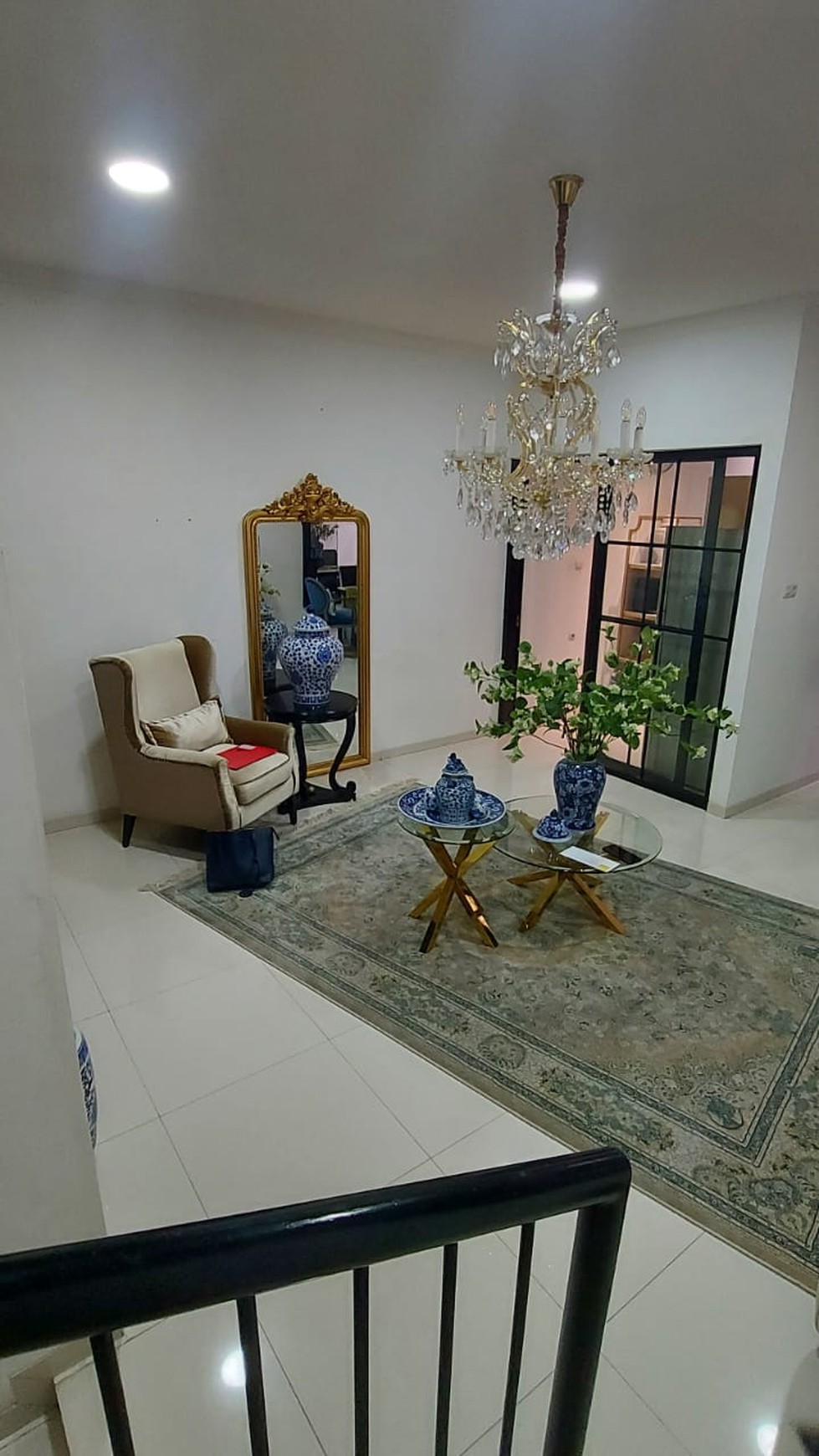 Rumah Cantik Siap Huni dan Lokasi Strategis @Bintaro